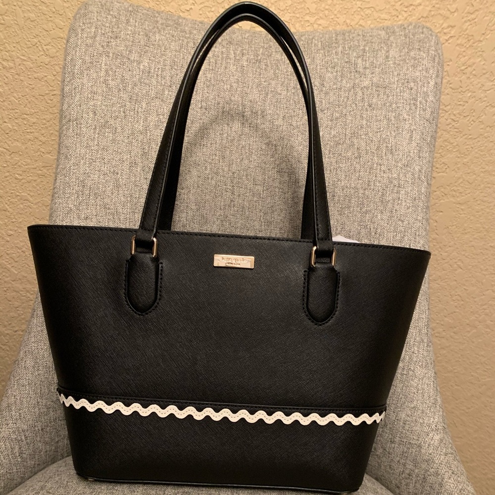 Brand new Kate Spade black genuine leather purse